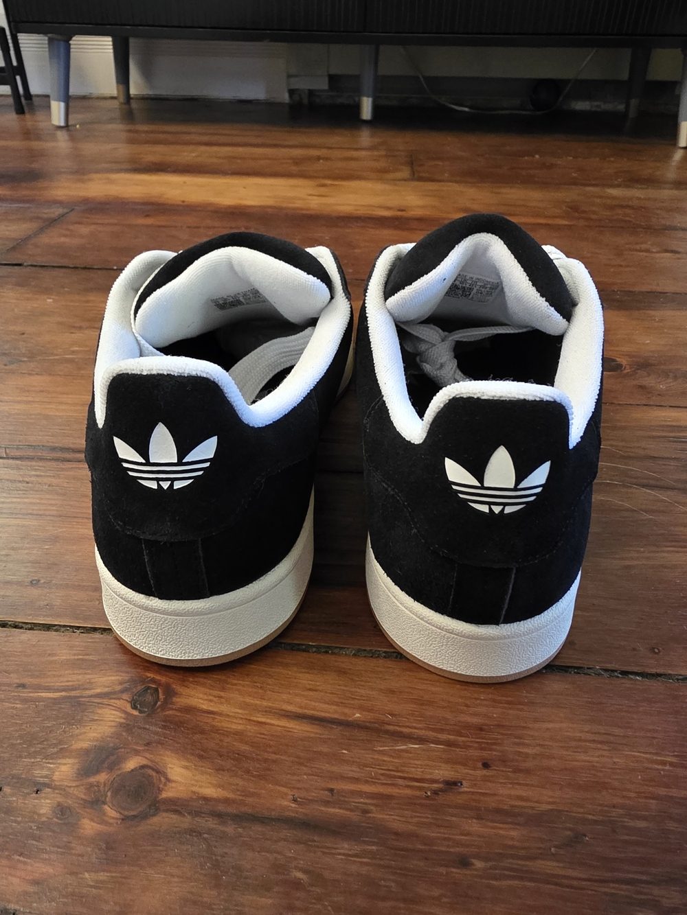 Adidas Campus 00s Black White Gum Men Sz 11 NEW w/ Extra Black Laces - Picture 3 of 6